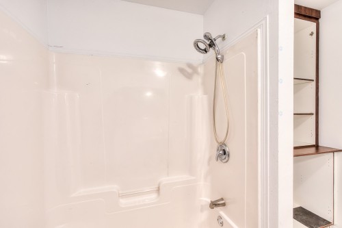 Salle de bains - 2-75 Ch. De La Grande-Côte, Boisbriand, QC - Indoor Photo Showing Bathroom