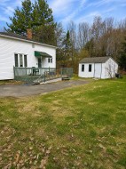 2232 Rue Labelle Shawinigan, QC G9N 5H9