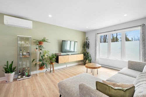 Living Room - 18 Rue Ogilvy E., Saint-Hippolyte, QC - Indoor Photo Showing Other Room