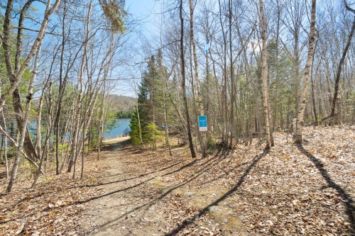 Nearby - 18 Rue Ogilvy E., Saint-Hippolyte, QC - Outdoor With View