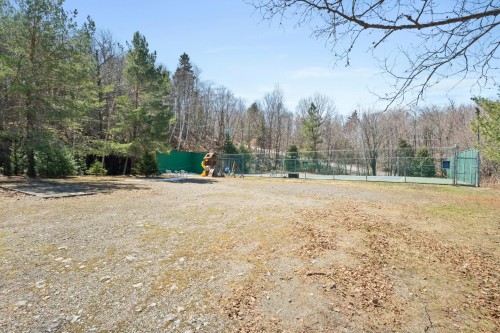Nearby - 18 Rue Ogilvy E., Saint-Hippolyte, QC - Outdoor