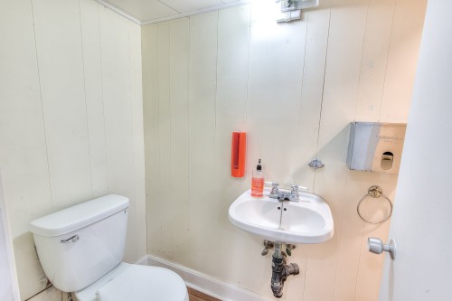 Salle de bains - 73 Boul. Arthur-Sauvé, Saint-Eustache, QC - Indoor Photo Showing Bathroom