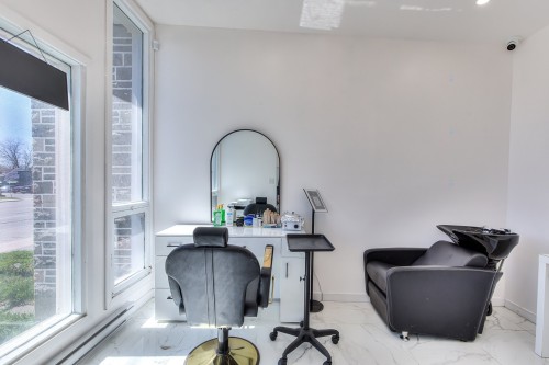 Vue d'ensemble - 73 Boul. Arthur-Sauvé, Saint-Eustache, QC - Indoor Photo Showing Office
