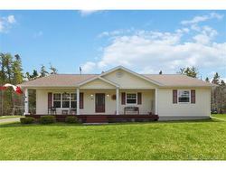 44 Calais CRES Lower Coverdale, NB E1J 2K9