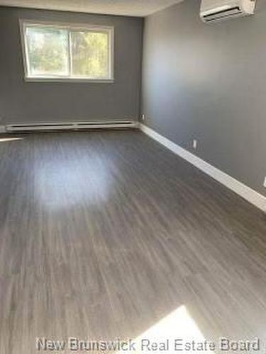 32 Berwick St, Fredericton, NB 