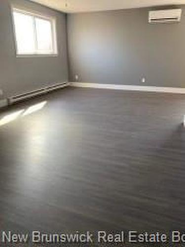32 Berwick St, Fredericton, NB 