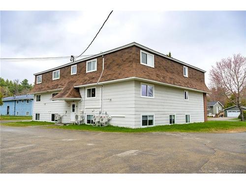 32 Berwick St, Fredericton, NB 