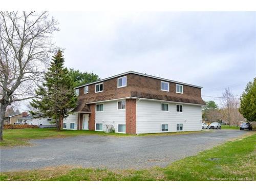 32 Berwick St, Fredericton, NB 