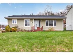 111 Thomas ST Dieppe, NB E1A 5W2