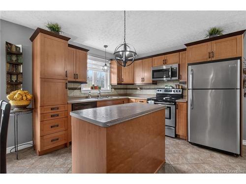 111 Thomas St, Dieppe, NB 
