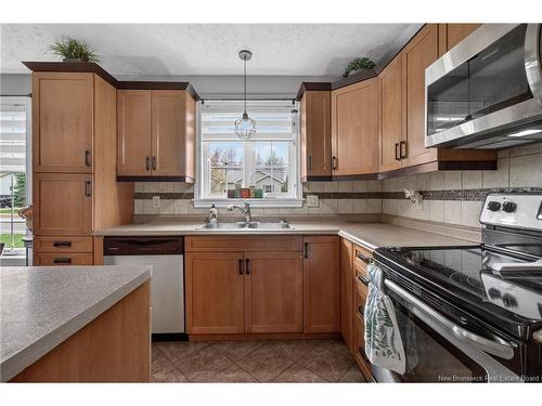 111 Thomas St, Dieppe, NB 