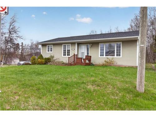 111 Thomas St, Dieppe, NB 