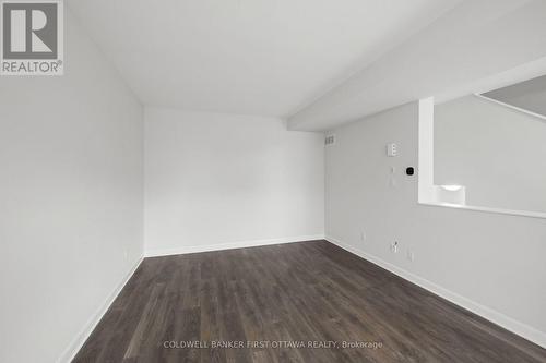 511 Clemency Crescent, Ottawa, ON - Indoor Photo Showing Other Room