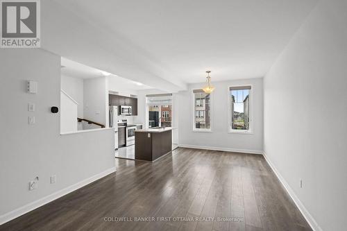 511 Clemency Crescent, Ottawa, ON - Indoor