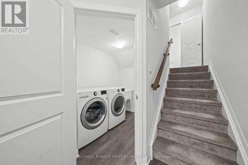 511 Clemency Crescent, Ottawa, ON - Indoor Photo Showing Laundry Room