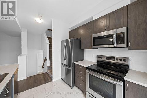 511 Clemency Crescent, Ottawa, ON - Indoor Photo Showing Kitchen