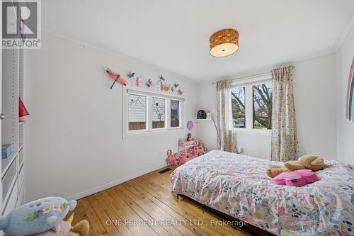 69 Burland Street, Ottawa, ON - Indoor Photo Showing Bedroom