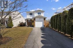 294 TURNSTONE COURT Ottawa, ON K1E 2V2