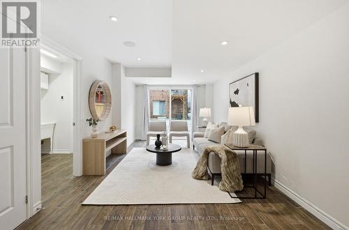 104 Gordon Circle, Newmarket, ON - Indoor