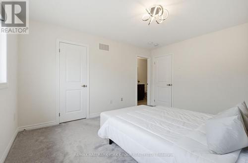 104 Gordon Circle, Newmarket, ON - Indoor With Storage