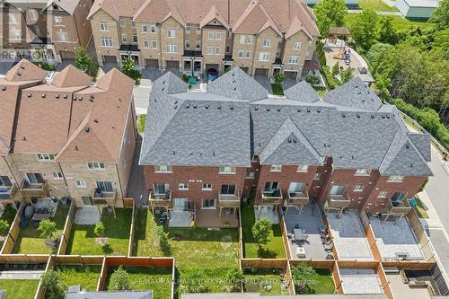 104 Gordon Circle, Newmarket, ON - 