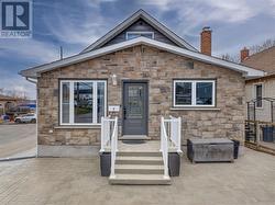 5 Tuddenham Avenue Sudbury, ON P3C 3E9