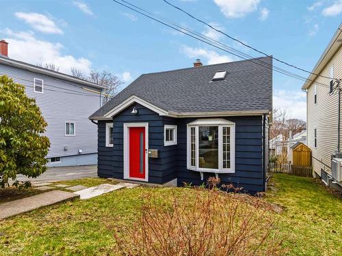 3036 Connolly Street  Halifax, NS B3L 3N9