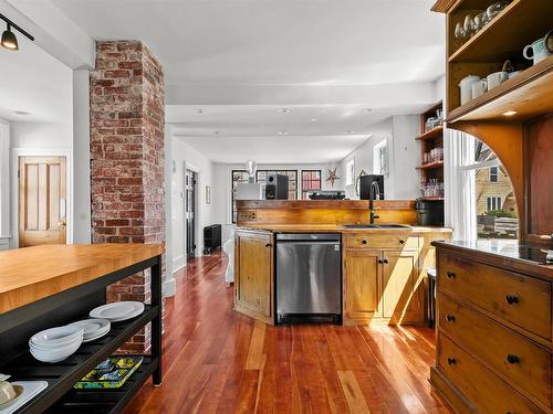 1808 Chestnut Street, Halifax, NS 