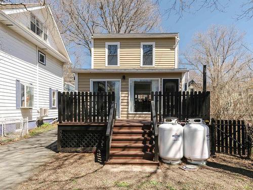 1808 Chestnut Street, Halifax, NS 