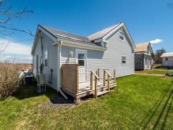 8803 Highway 215  Maitland, NS B0N 0A3