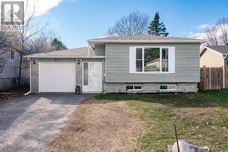 57 NANCY DRIVE North Bay (College Heights), ON P1B 9M1