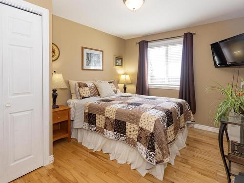 18372 Highway 2, Fenwick, NS 