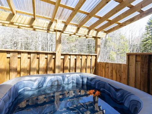 18372 Highway 2, Fenwick, NS 
