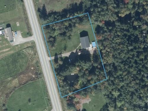 18372 Highway 2, Fenwick, NS 