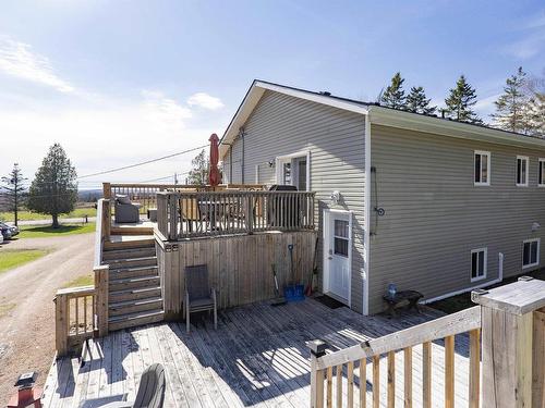18372 Highway 2, Fenwick, NS 