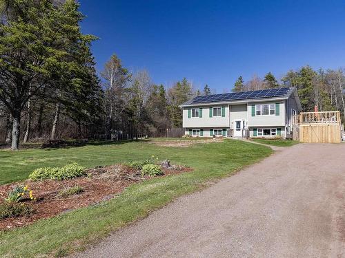 18372 Highway 2, Fenwick, NS 