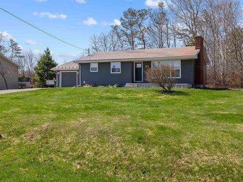 45 Kirkcaldy Drive, Charlottetown, PE 