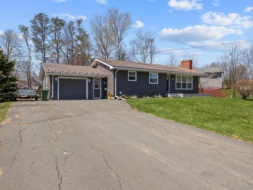45 Kirkcaldy Drive, Charlottetown, PE 