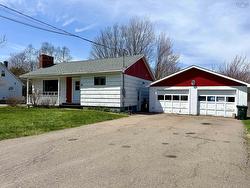 6 Durley Street  Amherst, NS B4H 2B1