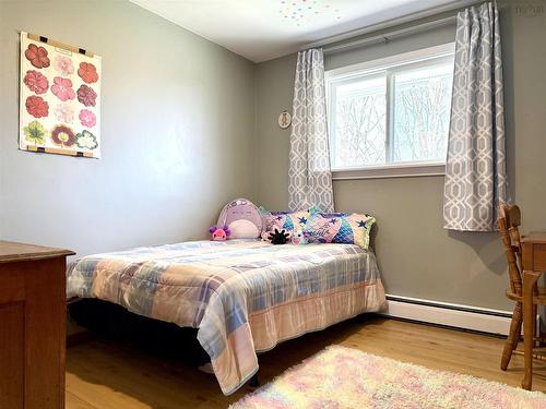 6 Durley Street, Amherst, NS 