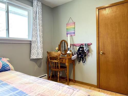 6 Durley Street, Amherst, NS 