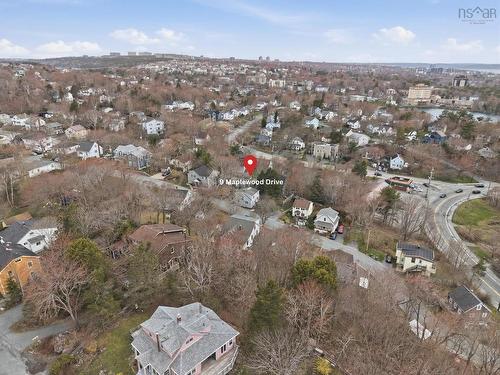 9 Maplewood Drive, Halifax, NS 