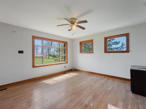 6000 Highway 1, Mavillette, NS 