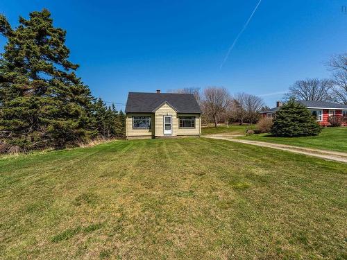 6000 Highway 1, Mavillette, NS 