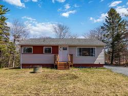 2200 Prospect Road  Hatchet Lake, NS B3T 1R8