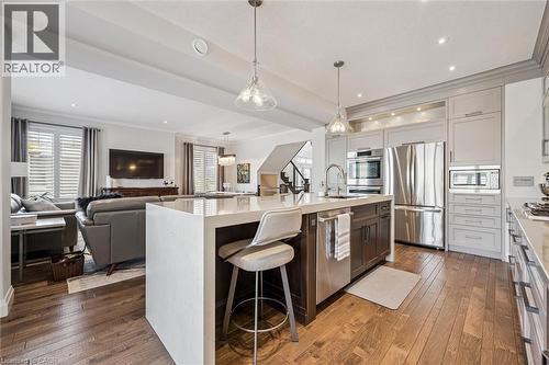 254 Gosling Gardens Unit# 20, Guelph, ON - Indoor Photo Showing Kitchen With Stainless Steel Kitchen With Upgraded Kitchen