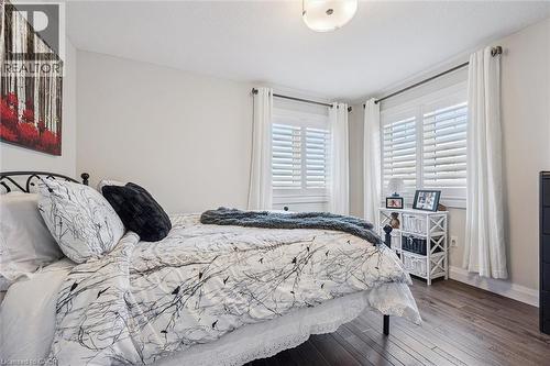254 Gosling Gardens Unit# 20, Guelph, ON - Indoor Photo Showing Bedroom
