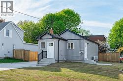 1180 UNION Street  Kitchener, ON N2H 6K2