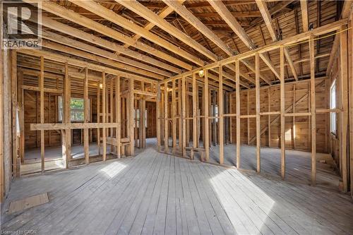 1180 Union Street, Kitchener, ON - Indoor