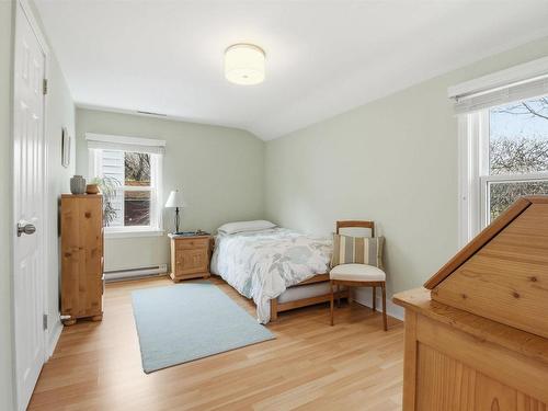 27 Springvale Avenue, Halifax, NS 